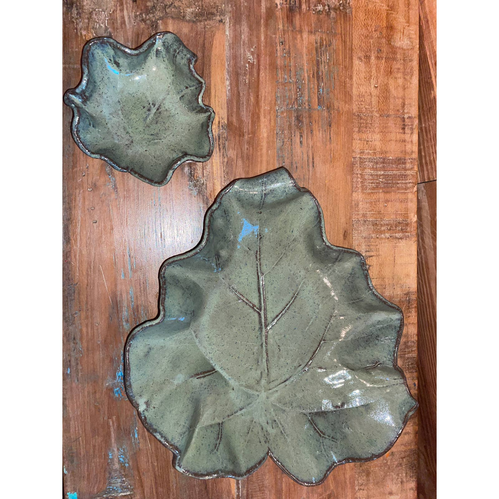 Mud Leaf pottery vintage appetizer serving ware hostess gift